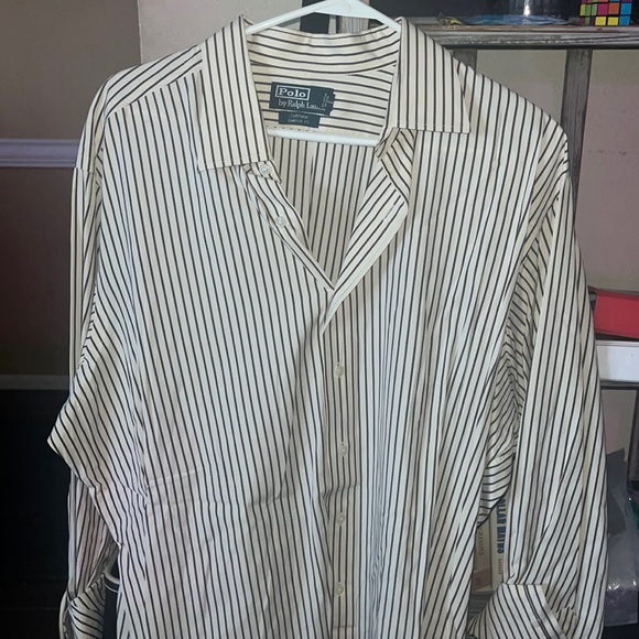 Polo button up - Picture 5 of 5